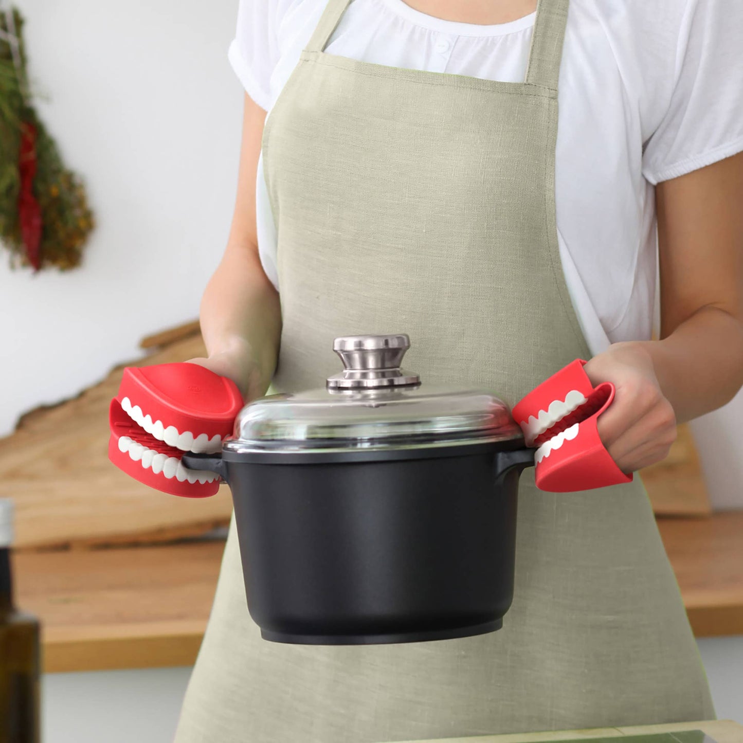 Chomp! Pot Holders