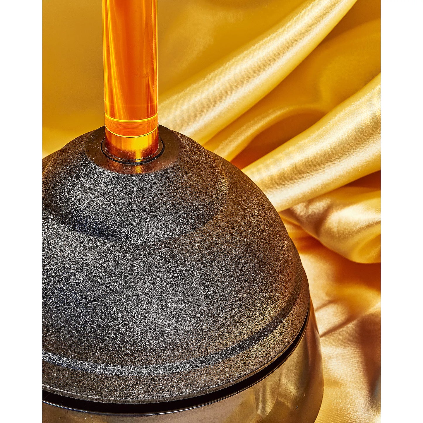 The Plunger, Orange